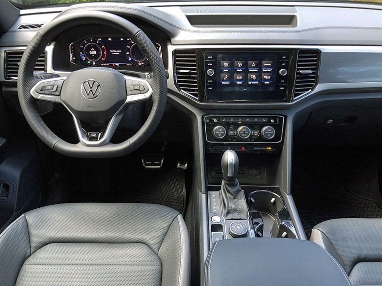 2020 Volkswagen Atlas Cross Sport V6 SEL Premium R-Line 4Motion