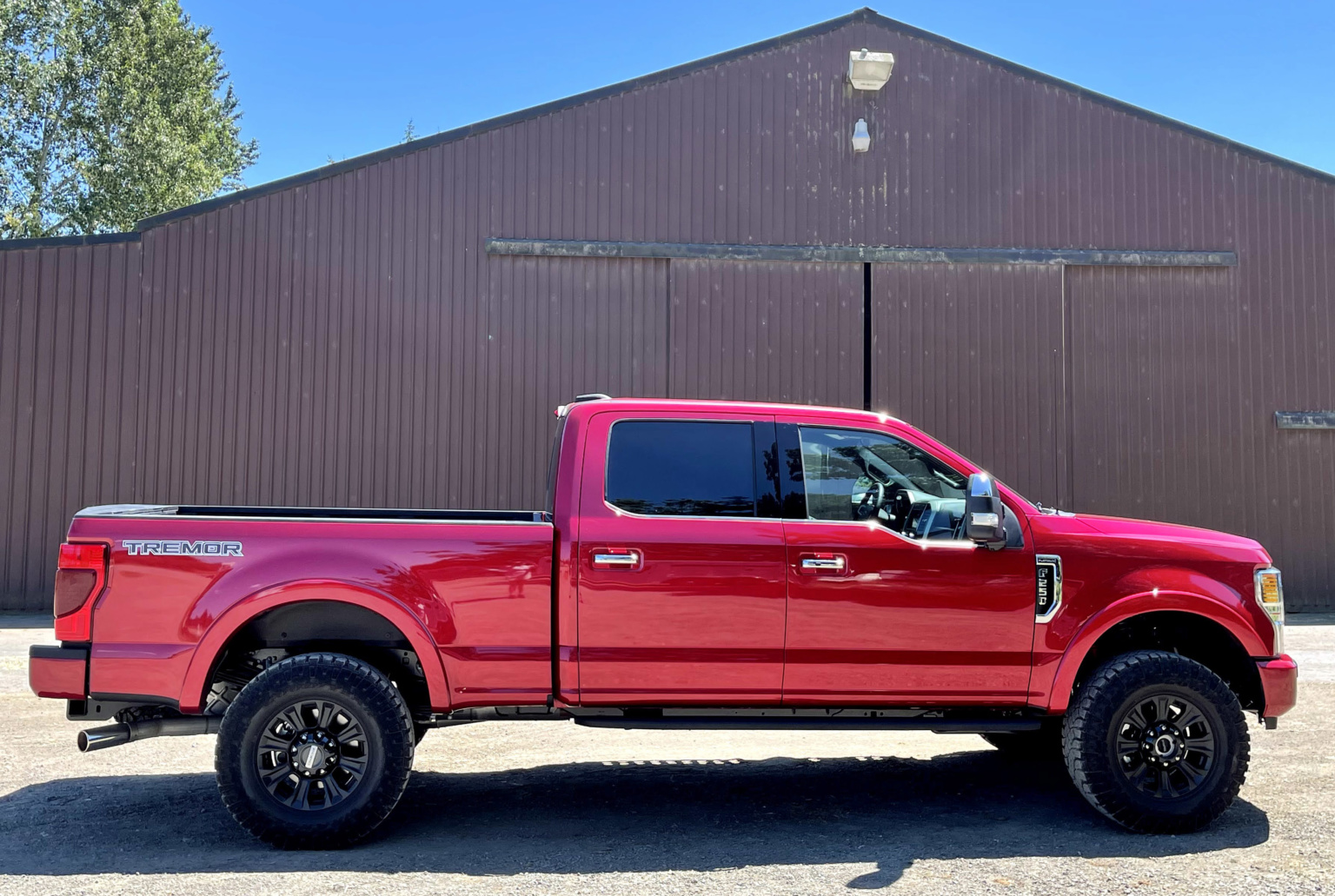 2021 Ford F-250 SRW 4x4 Super Duty Crew Cab Platinum - AAA Oregon/Idaho