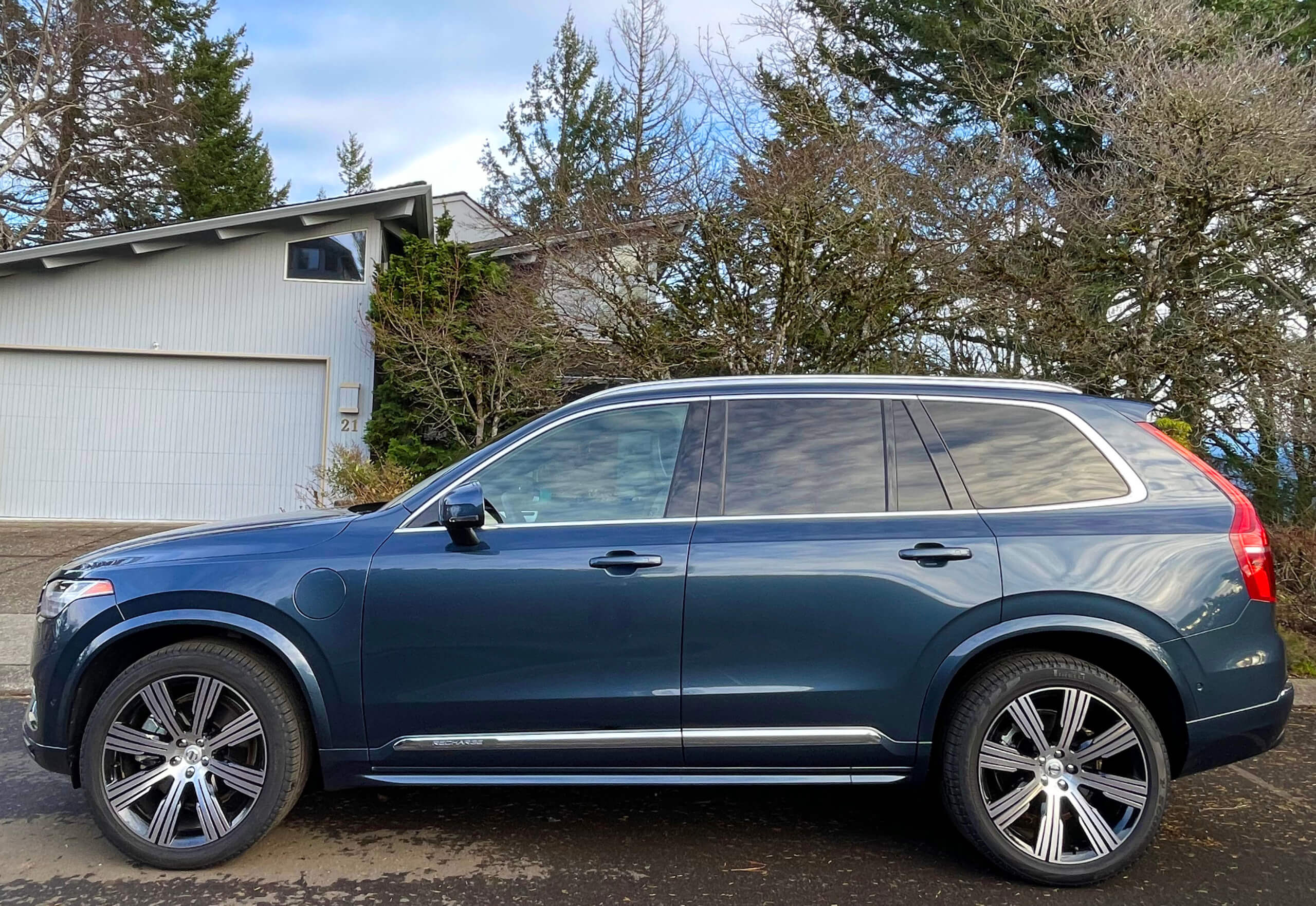 2023 Volvo XC90 Recharge AWD Ultimate Bright Theme