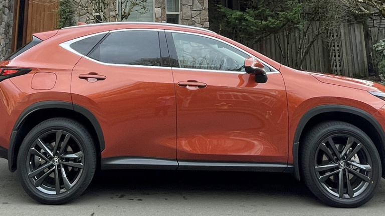 2023-Lexus-NX-450-Luxury-IMG_3393-featured-image