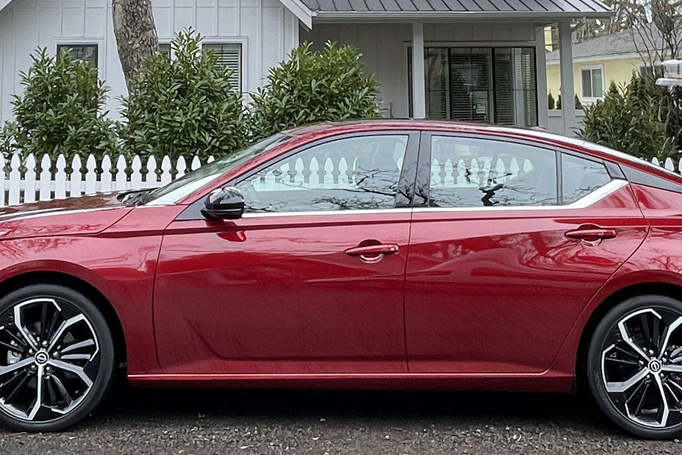 2023 Nissan Altima 2.0 SR VC-Turbo