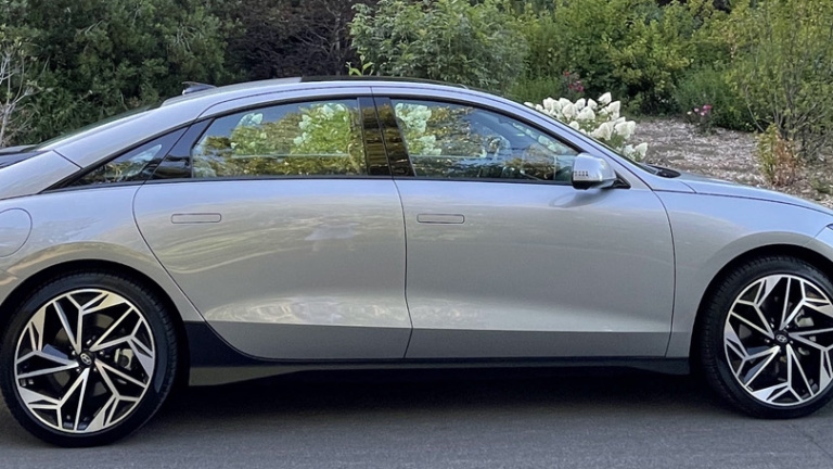 2023 Hyundai Ioniq 6 Limited Long Range AWD IMG_7071 featured image 2023 Hyundai Ioniq 6 Limited Long Range AWD