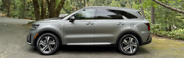 2023 Kia Sorento PHEV SX-Prestige AWD IMG_7387 featured image 2023 Kia Sorento PHEV SX-Prestige AWD