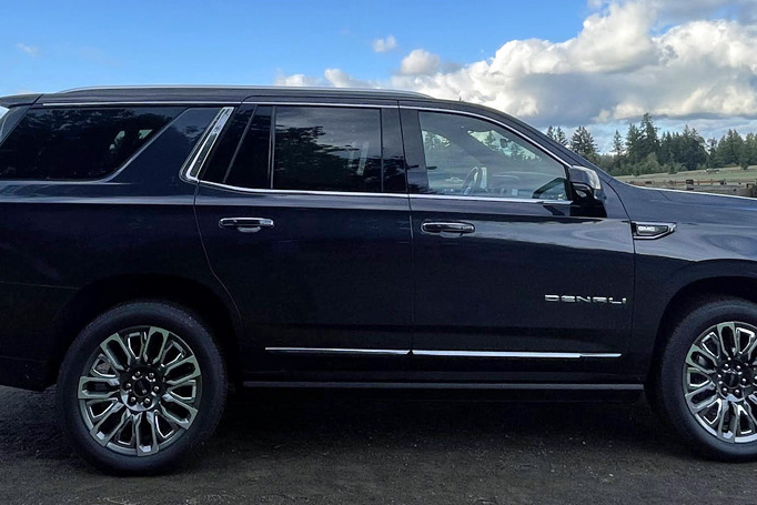 2023 GMC Yukon 4WD Denali Ultimate