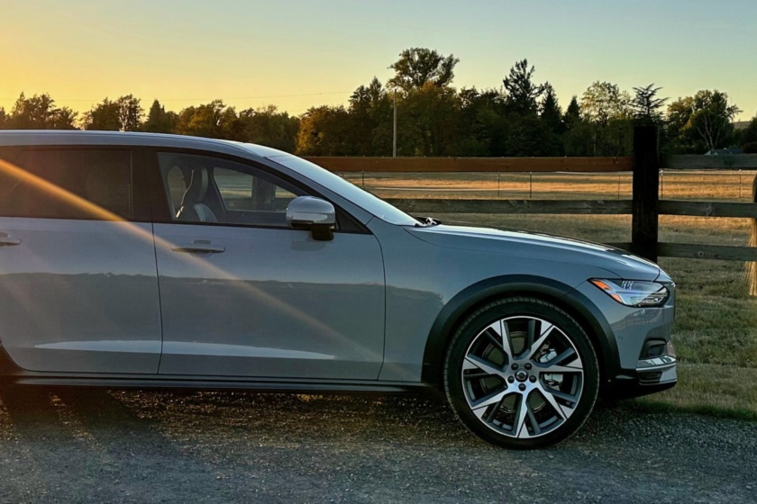 2025 Volvo V90 Cross Country Ultimate IMG_5142 edit featured image 2025 Volvo V90 Cross Country Ultimate