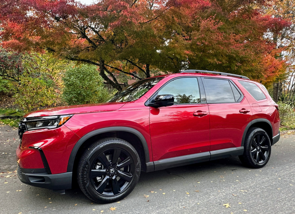 2025 Honda Pilot Black Edition