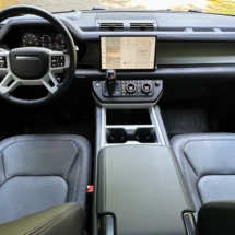 2025 Land Rover Defender 110 X-Dynamic SE 2025 Land Rover Defender 110 X-Dynamic SE