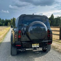 2025 Land Rover Defender 110 X-Dynamic SE 2025 Land Rover Defender 110 X-Dynamic SE