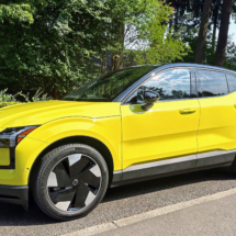 2025 Volvo EX30 Twin Motor Performance AWD ULTRA 2025 Volvo EX30 Twin Motor Performance AWD ULTRA