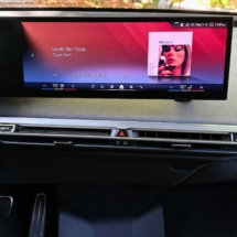 2026 BMW iX xDrive60