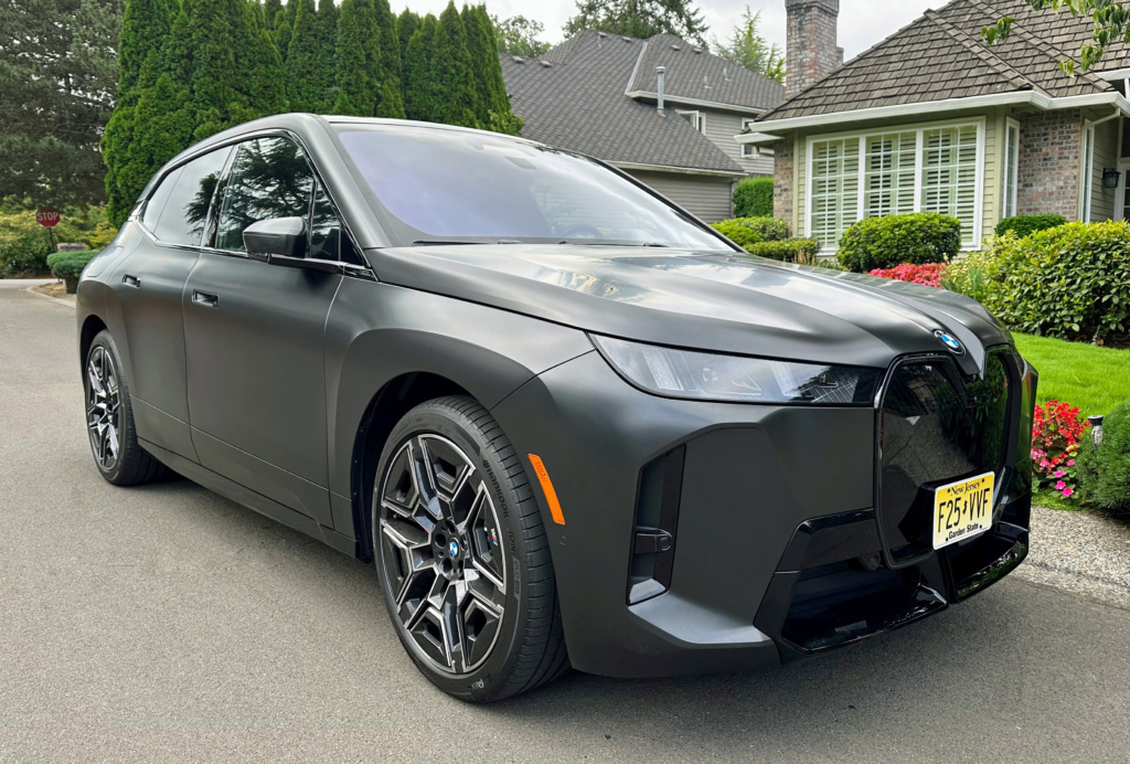 2026 BMW iX xDrive60