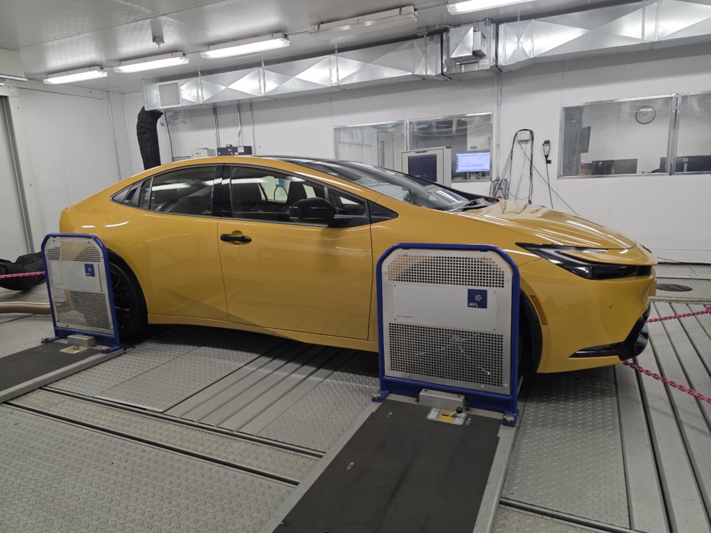 Hybrid electric vehicle EV temperature testing 5-2026